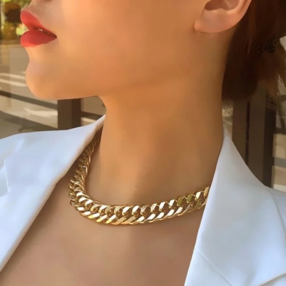 NEW Gold Unisex Cuban Link Chain Necklace - Picture 2 of 8